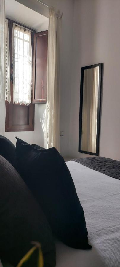 Apartamentos Los Descalzos Free Parking Ронда Экстерьер фото